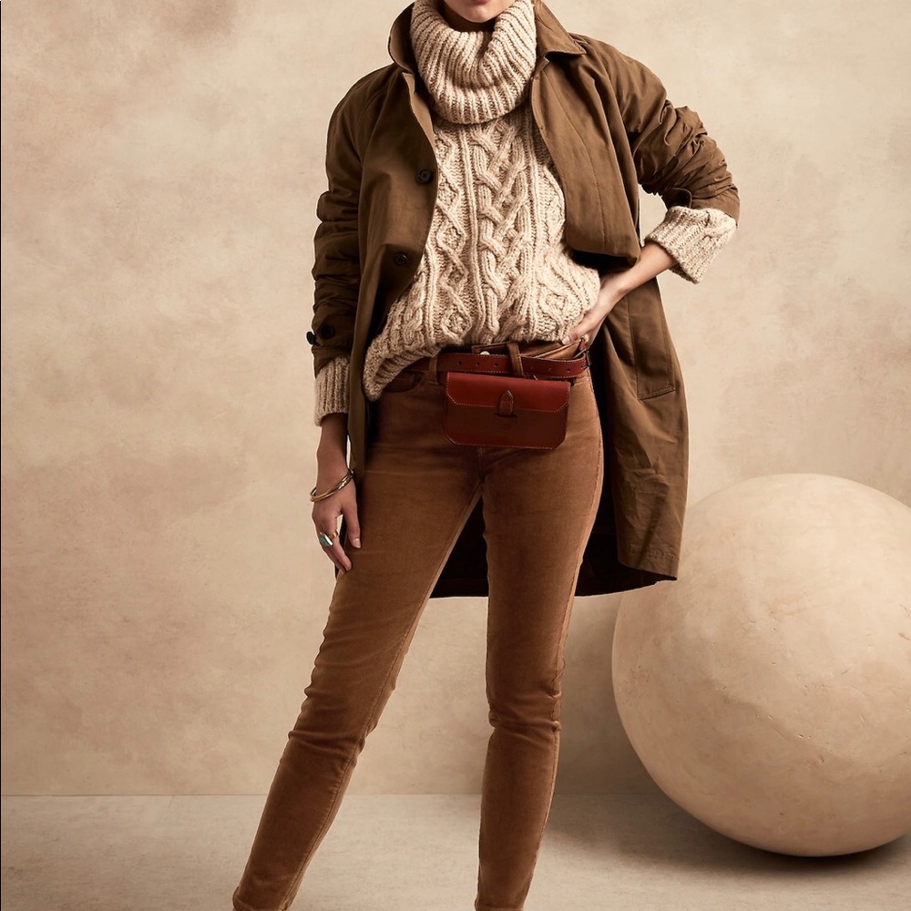 BANANA REPUBLIC Mid-Rise Skinny Stretch-Corduroy Pant Size 27.